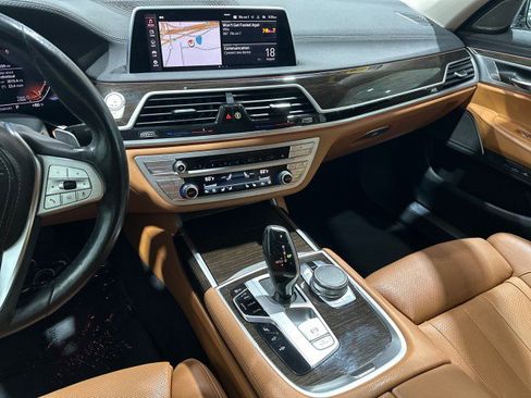 Used 2020 BMW 740i xDrive w/ Cold Weather Package AWD/4WD image 61