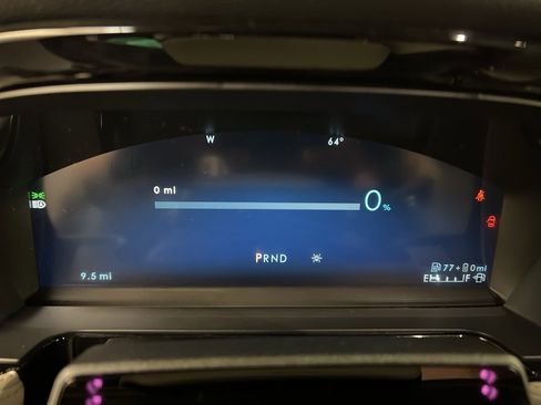 Used 2025 Lincoln Corsair Grand Touring w/ Equipment Group 302A image 22