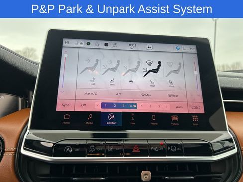 Used 2024 Jeep Compass Limited w/ Elite Group image 20