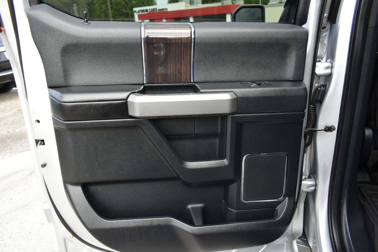 Used 2015 Ford F150 Platinum w/ Equipment Group 701A Luxury RWD image 37