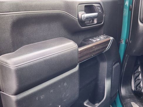 Used 2020 Chevrolet Silverado 3500 LT w/ Z71 Off-Road Package image 12