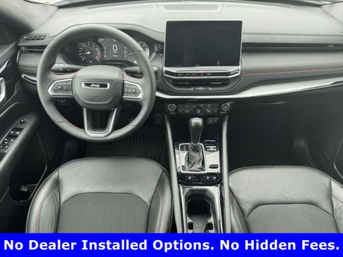 Used 2026 Jeep Compass Trailhawk AWD/4WD image 10