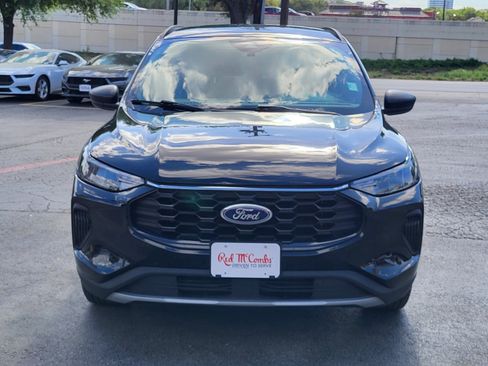 Certified 2025 Ford Escape ST-Line FWD image 9