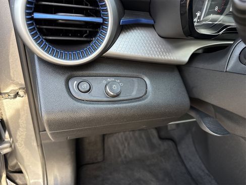 Used 2024 Chevrolet Trax LS w/ Driver Confidence Package image 16