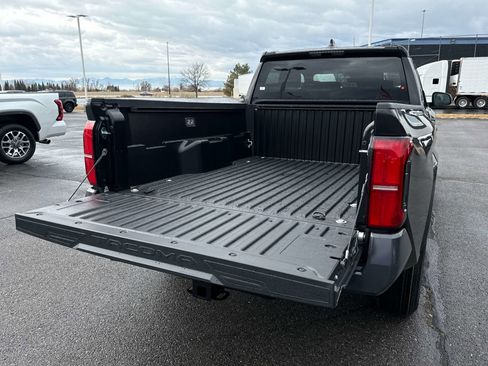 New 2026 Toyota Tacoma SR5 image 10