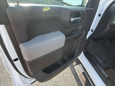 Used 2019 GMC Sierra 1500 SLT w/ SLT Premium Plus Package AWD/4WD image 11