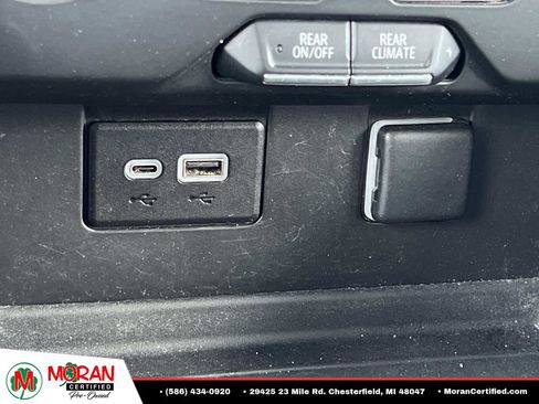 Used 2023 Chevrolet Suburban LS AWD/4WD image 26