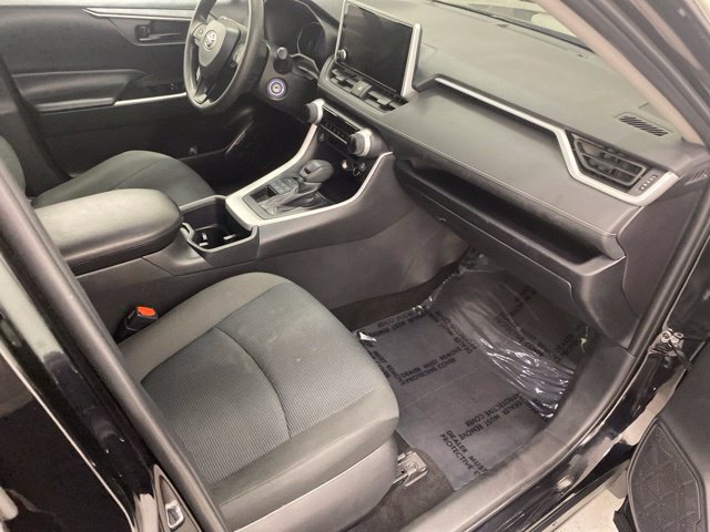 Certified 2025 Toyota RAV4 LE AWD/4WD image 29