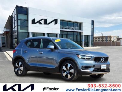 Used 2019 Volvo XC40 T5 Momentum