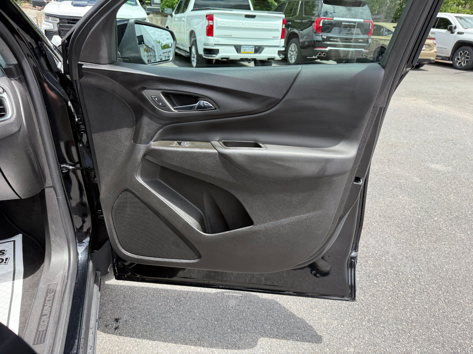 Certified 2024 Chevrolet Equinox LT AWD/4WD image 22