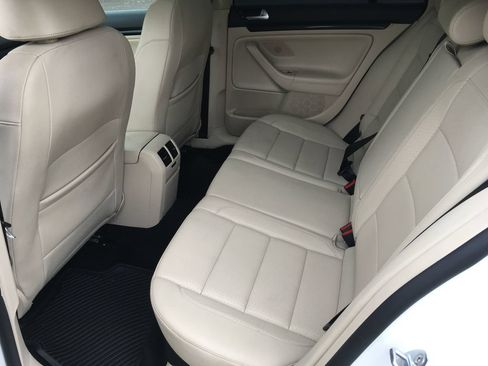 Used 2013 Volkswagen Jetta TDI FWD image 27