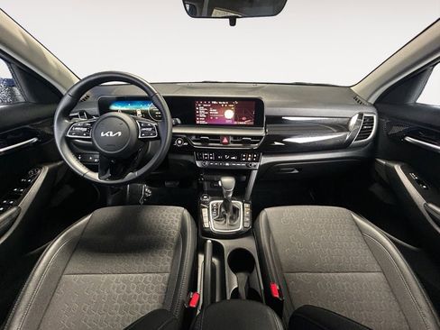 Used 2024 Kia Seltos S AWD/4WD image 13
