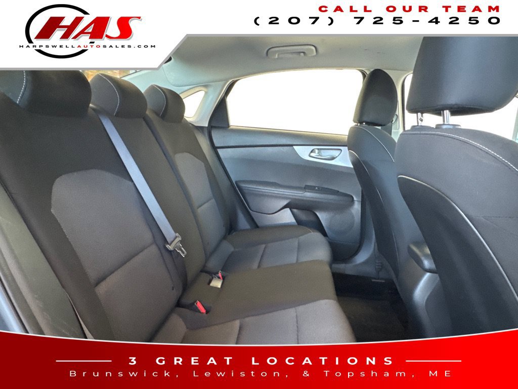 Used 2024 Kia Forte LXS FWD image 11