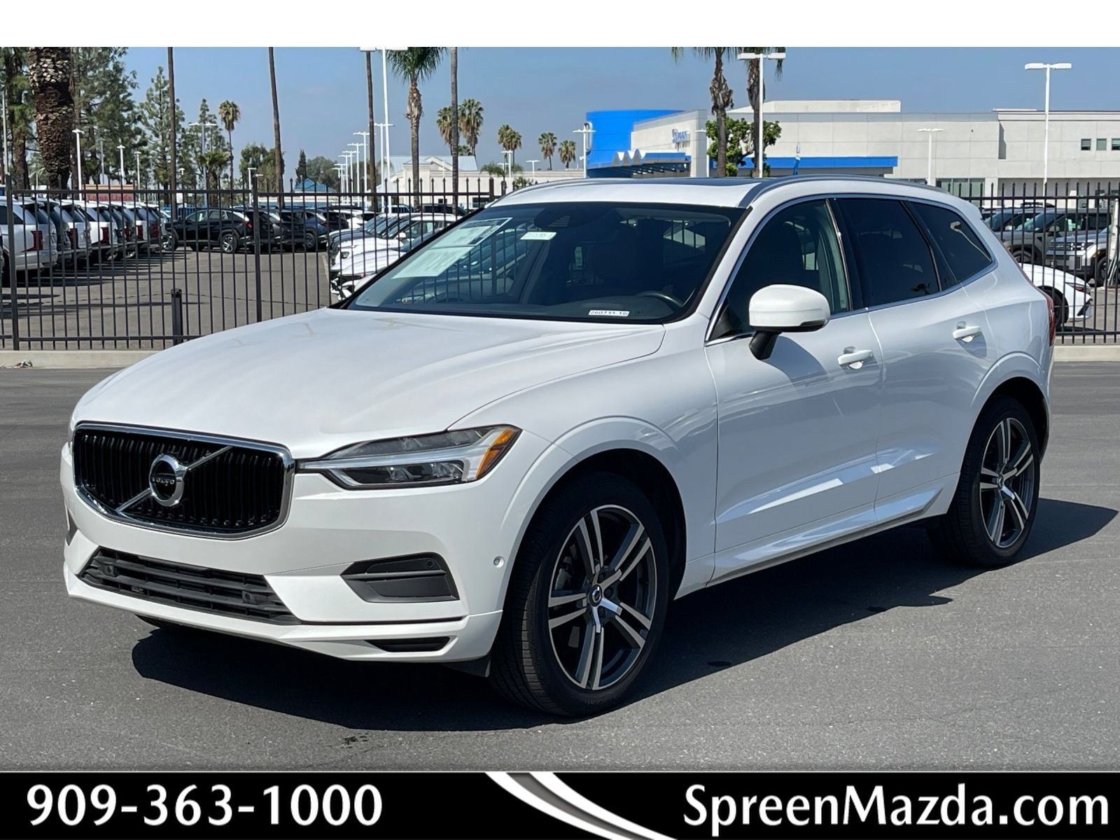 Used 2018 Volvo XC60 T5 Momentum w/ Convenience Package AWD/4WD image 1