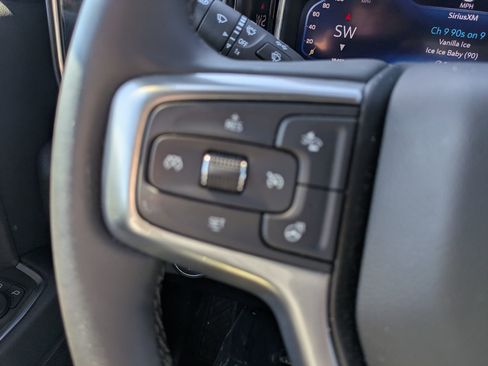 Used 2024 Chevrolet Silverado 1500 RST w/ Z71 Off-Road Package image 16