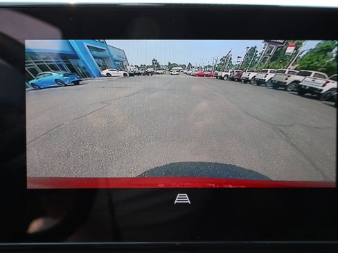 Used 2024 Chevrolet Trax LT FWD image 17