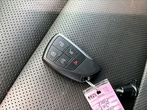Used 2023 Buick Envision Essence w/ Sport Touring Package FWD image 14