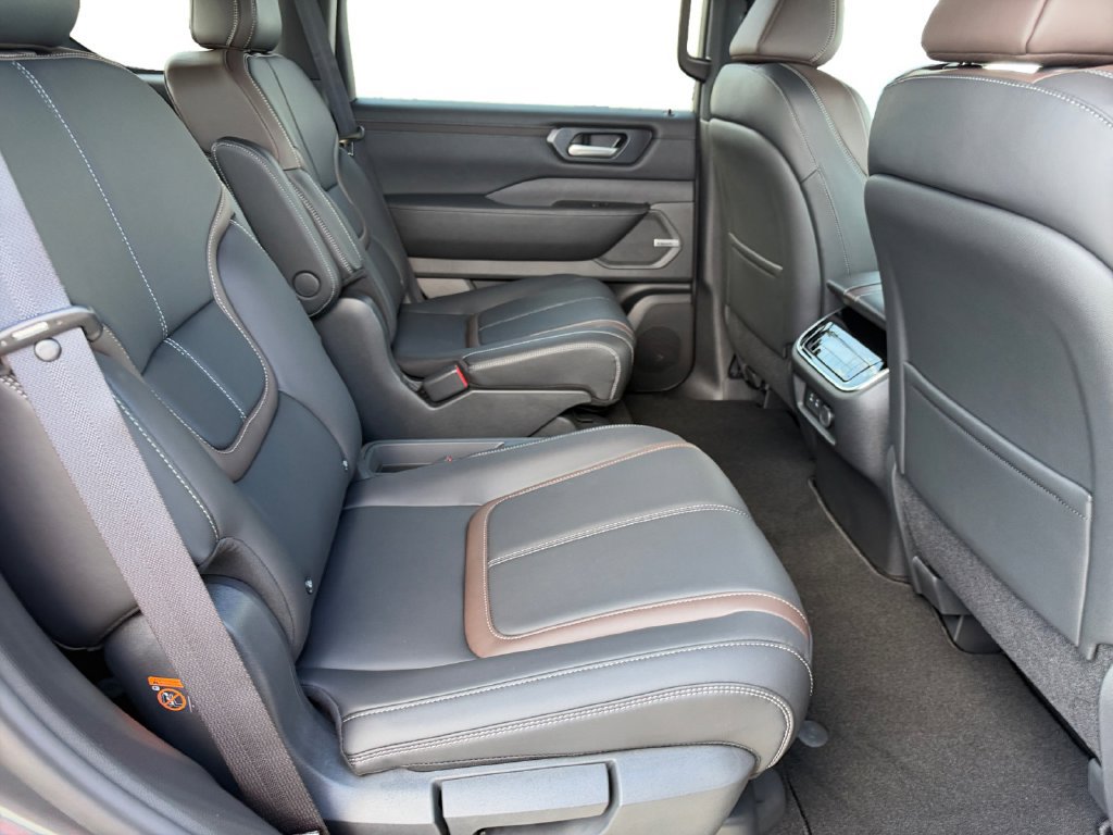 New 2026 Nissan Armada SL AWD/4WD image 17