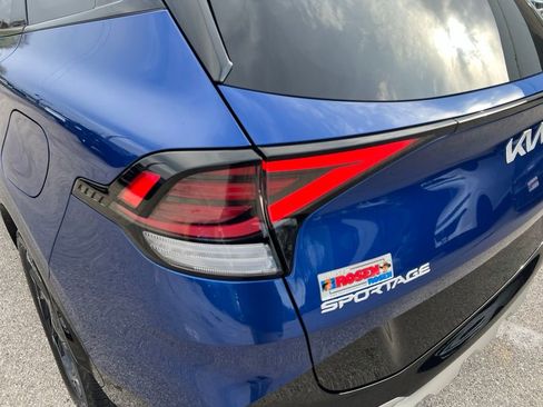 Certified 2023 Kia Sportage SX FWD image 35