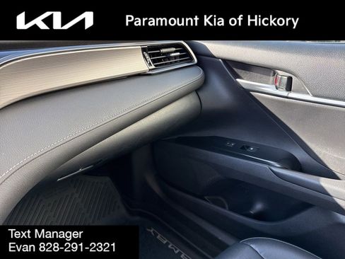 Used 2019 Toyota Camry SE FWD image 26