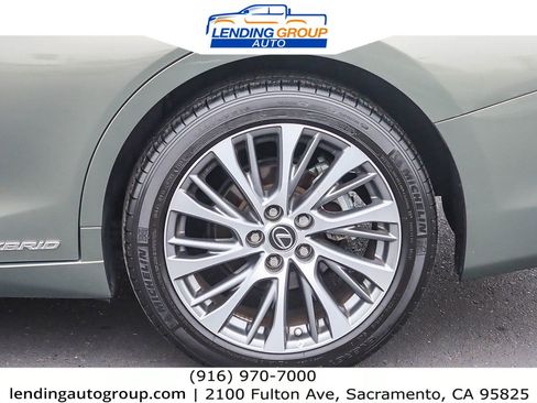 Used 2019 Lexus ES 300h image 10