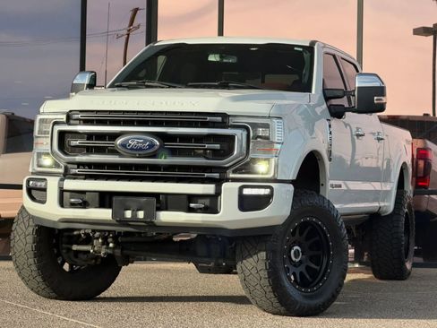 Used 2022 Ford F250 Platinum w/ Tremor Off-Road Package AWD/4WD image 2