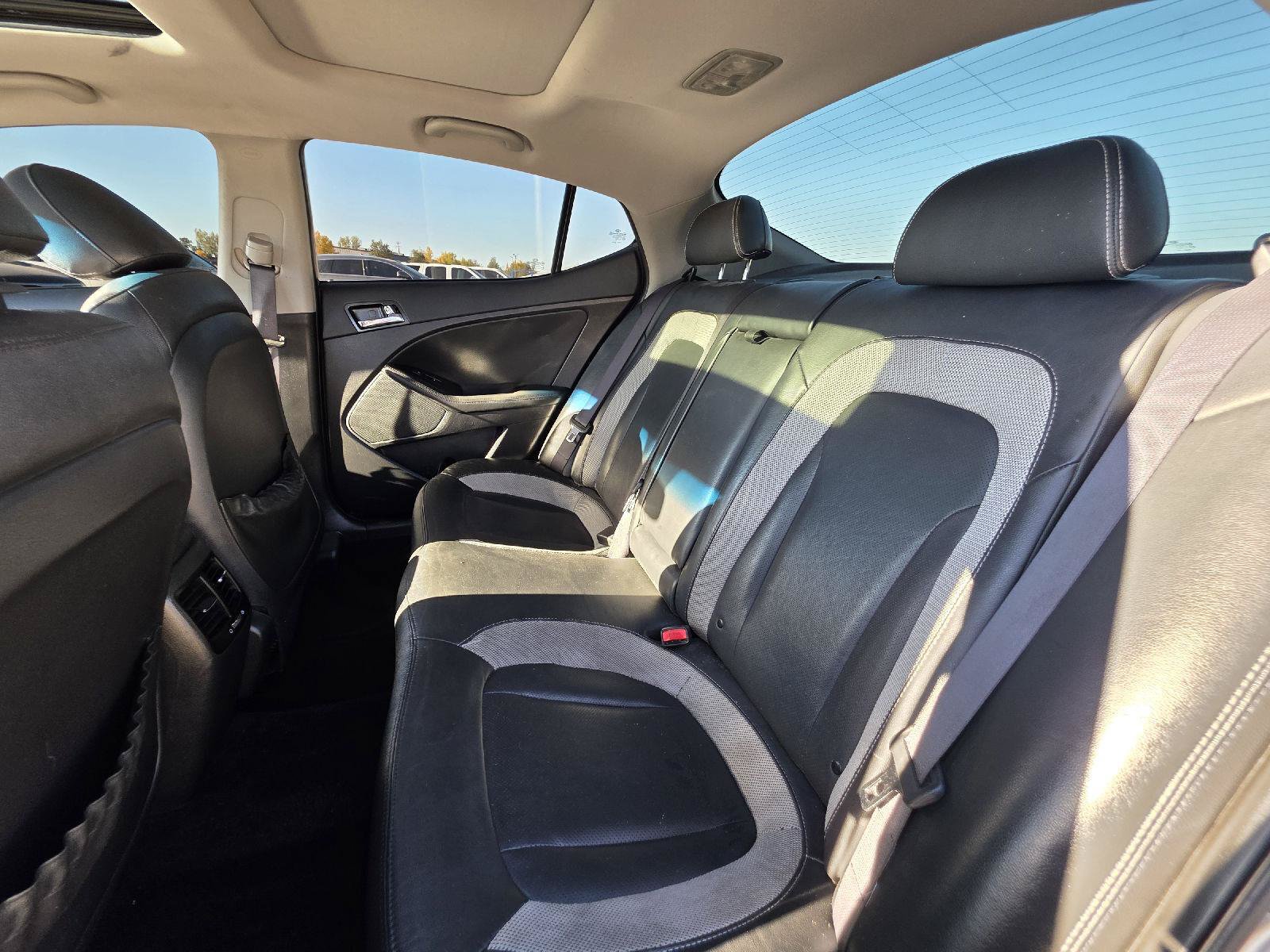 Used 2011 Kia Optima SX w/ Premium Pkg FWD image 9