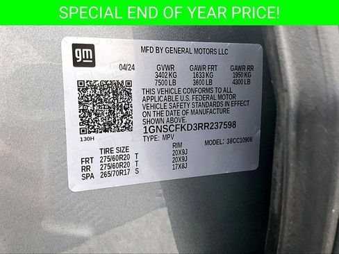 Used 2024 Chevrolet Suburban Premier image 19