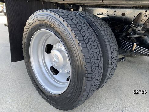 Used 2021 RAM 5500 Tradesman RWD image 24