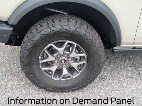 New 2025 Ford Bronco Badlands AWD/4WD image 15