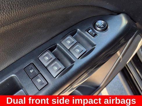 Used 2021 GMC Canyon AT4 image 21