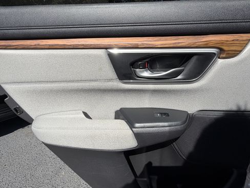 Used 2019 Honda CR-V EX image 29