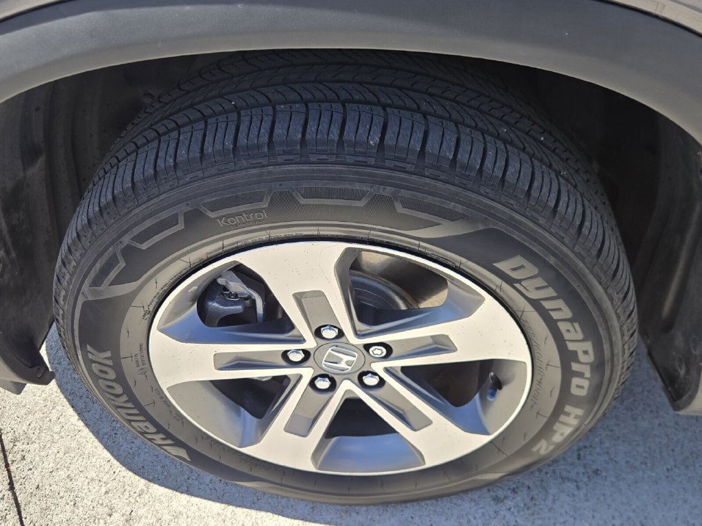 Certified 2025 Honda Pilot EX-L image 10