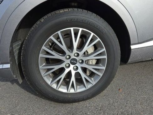 Used 2025 Genesis GV80 2.5T Standard image 7