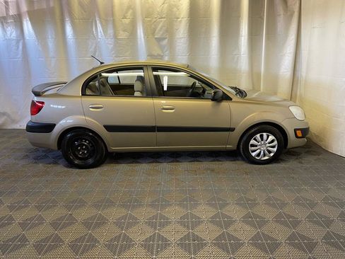 Used 2007 Kia Rio LX FWD image 6