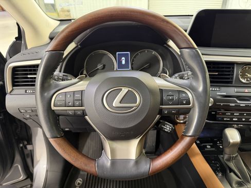 Used 2022 Lexus RX 350 FWD w/ Premium Package image 16