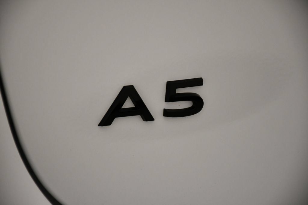 Used 2025 Audi A5 2.0T Premium w/ Premium Plus AWD/4WD image 9