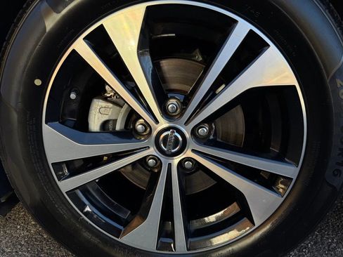 Used 2023 Nissan Sentra SV image 22