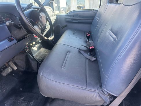 Used 1999 Ford F350 XL image 8