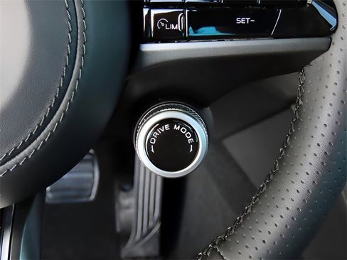 New 2024 Maserati Grecale GT image 44