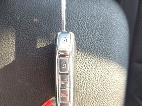 Used 2020 Kia Forte LXS image 19