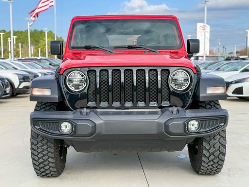 Used 2022 Jeep Wrangler Unlimited Sport image 3