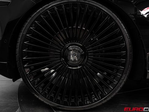 Used 2022 Rolls-Royce Cullinan w/ Cullinan Package AWD/4WD image 24