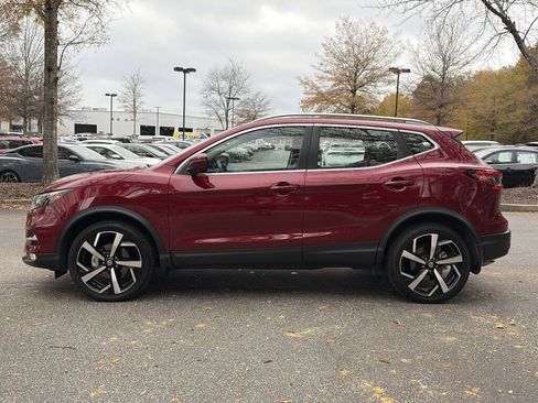 Certified 2022 Nissan Rogue Sport SL w/ Premium Package image 2