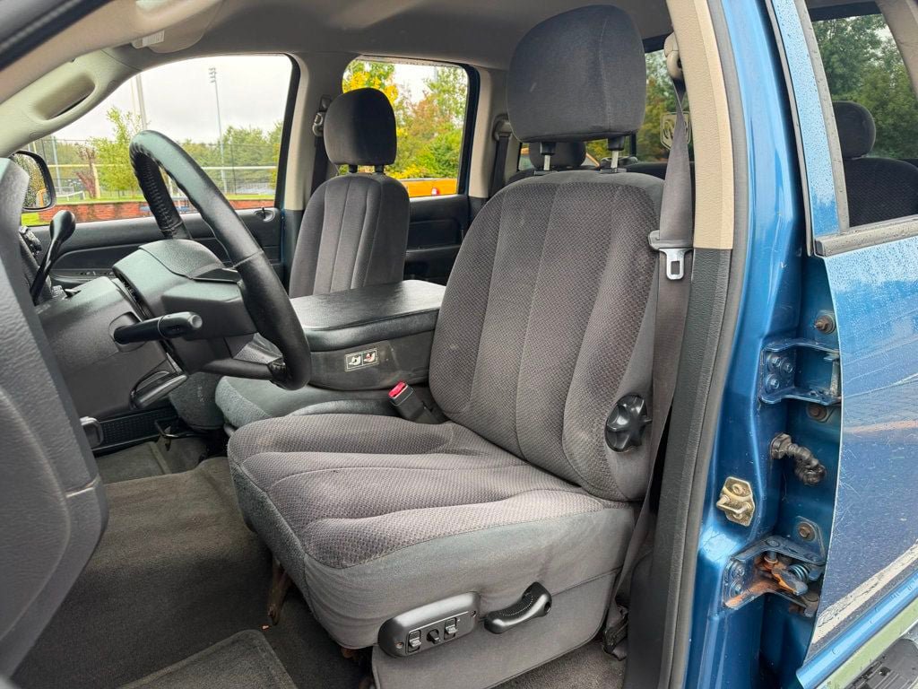 Used 2004 Dodge Ram 1500 Truck SLT w/ Sport Appearance Group AWD/4WD image 8