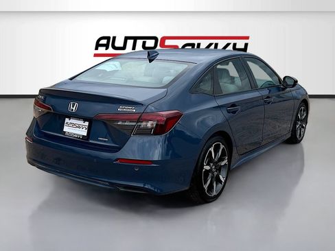 Used 2025 Honda Civic Sport Touring image 7