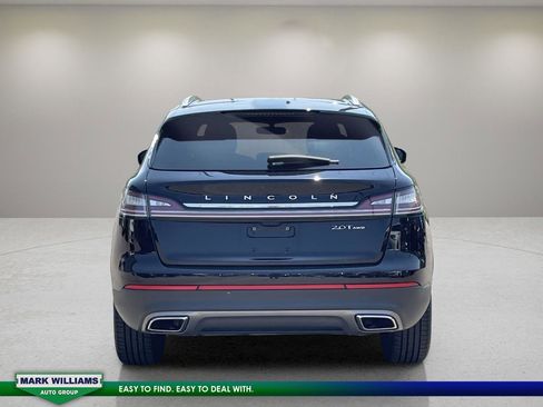 Used 2020 Lincoln Nautilus Reserve image 6