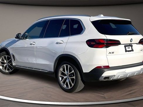 Used 2025 BMW X5 xDrive40i image 11