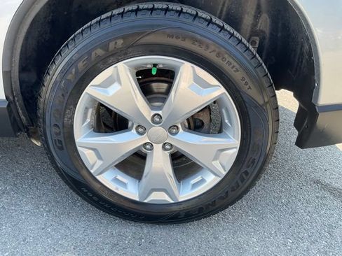Used 2015 Subaru Forester 2.5i w/ Alloy Wheel Package AWD/4WD image 21