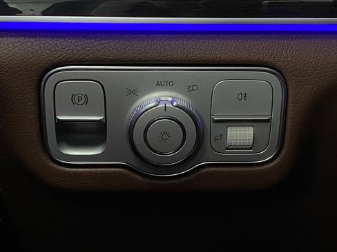 New 2026 Mercedes-Benz GLS 450 4MATIC image 12
